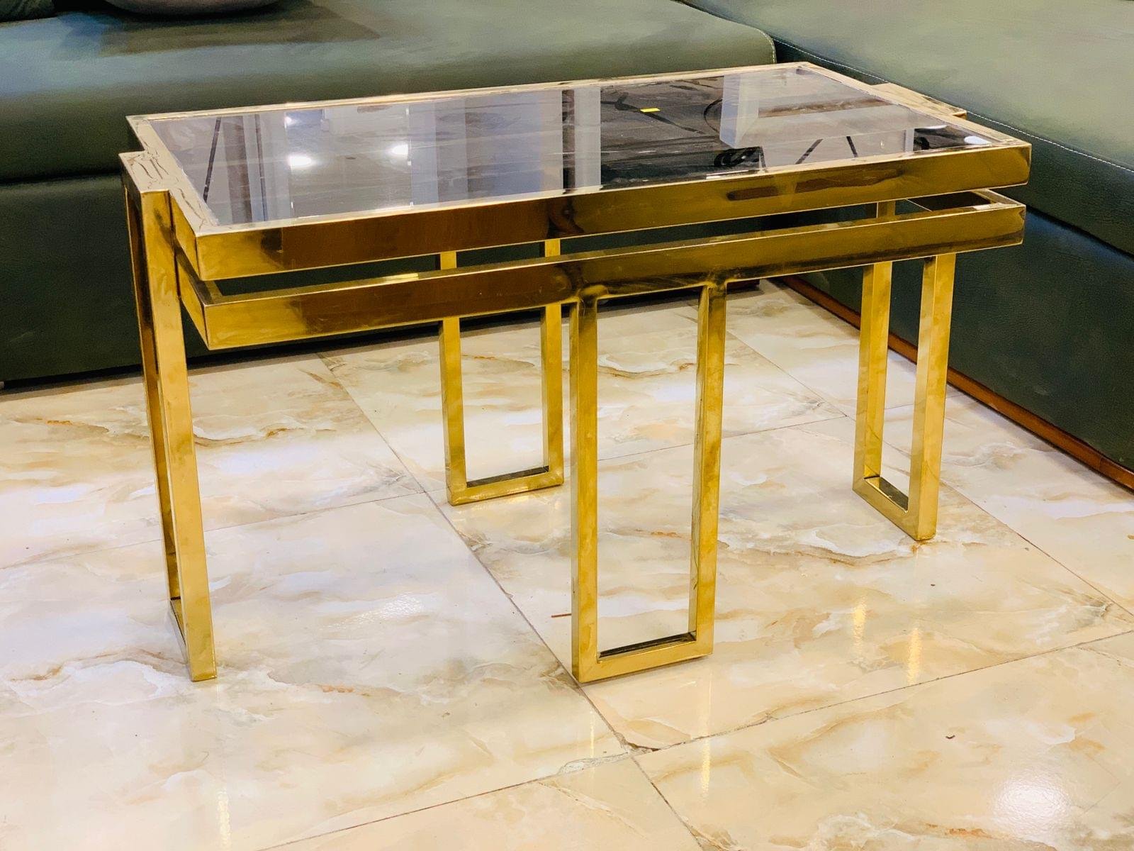 Modern Elegant Stainless Steel Tables (H 45 cm)